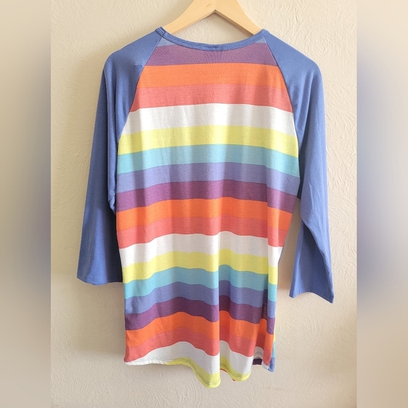 Lularoe , Randy 3/4 Sleeve T -Shirt,‎ Multicolor Rainbow, Size Large - Picture 3 of 5